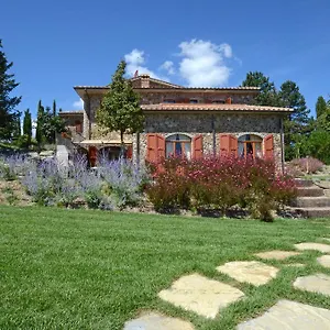 https://tenuta-macetona.it-tuscanyhotel.com