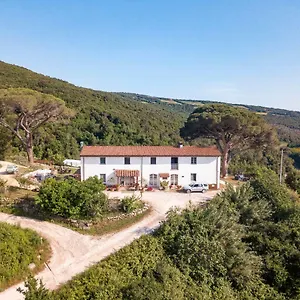  Farm stay Agriturismo La Mignola Italy